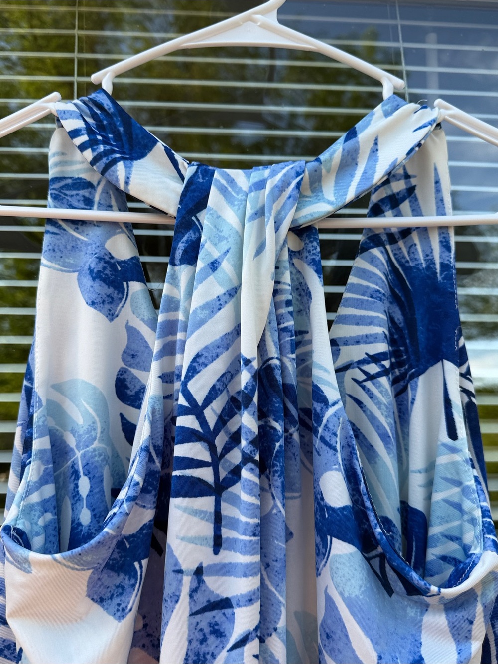 Beach Break Women Tropical Print Halter Sundress/Swimsuit Coverup (Size: S)(EUC) - Picture 9 of 10